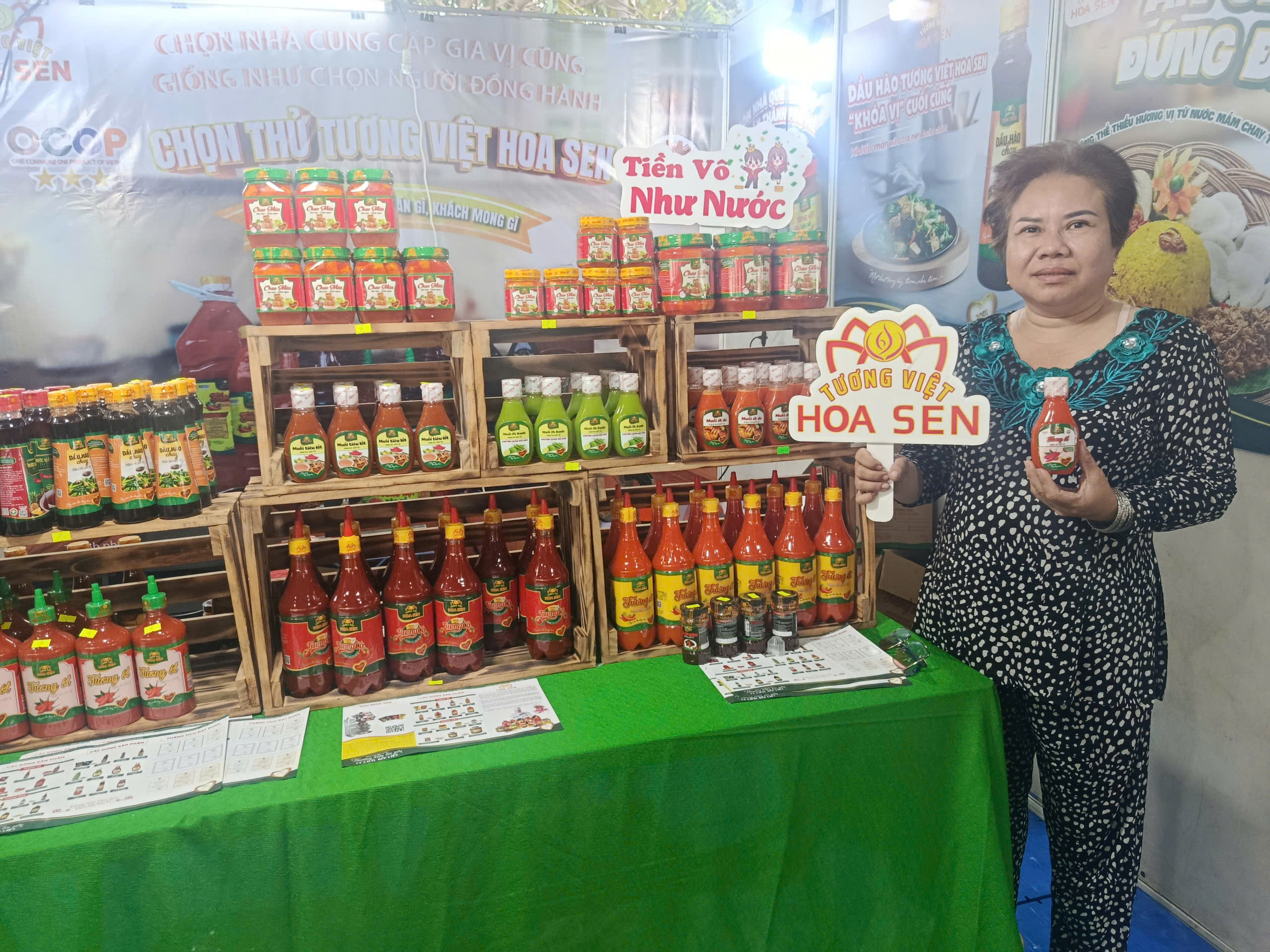 TƯƠNG VIỆT HOA SEN THAM DỰ HỘI CHỢ ẨM THỰC CHAY 2025 – LAN TỎA GIÁ TRỊ THUẦN CHAY ĐẾN MỌI GIA ĐÌNH VIỆT