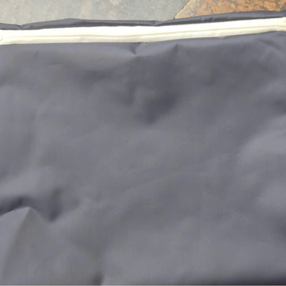 Túi đựng quần áo đi mưa chất liệu vải dù cao cấp  chống thấm nước tốt