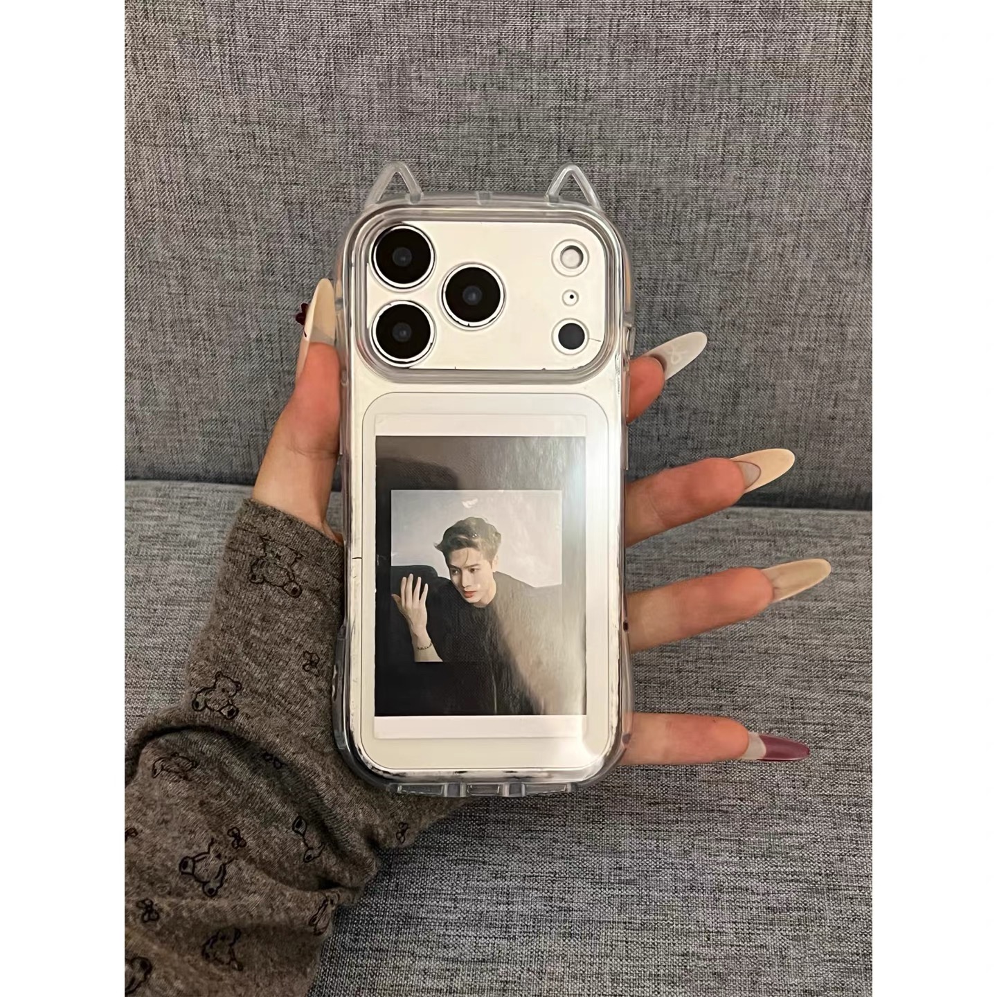Ốp lưng tai mèo kèm khung ảnh_O104 (Tất cả các dòng Iphone)