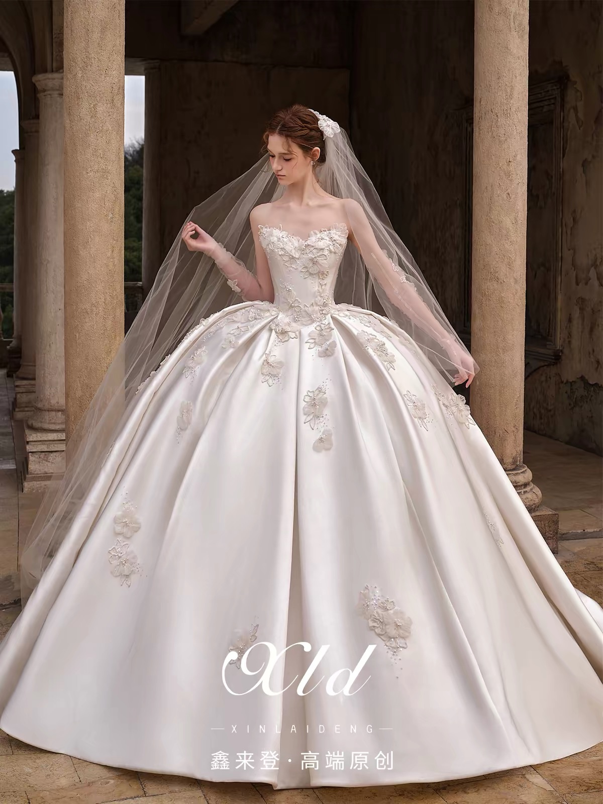 Váy cưới công chúa hoa nổi đính nơ cúp ngực_I133