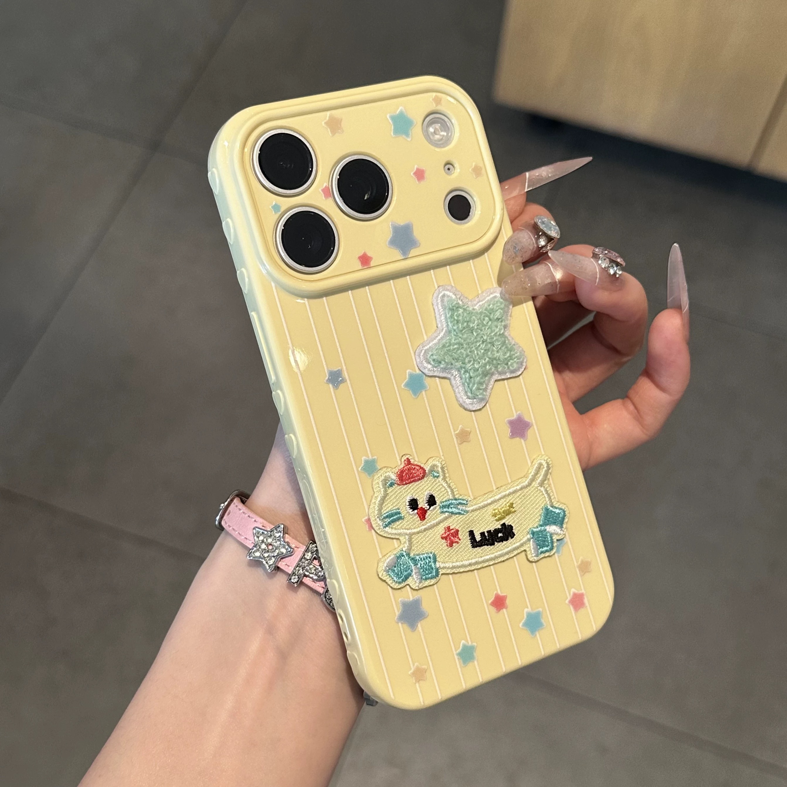 Ốp lưng Cún sao bông thêu_O121 (Iphone, Huawei, Honor, OPPO, Vivo, Xiaomi & Redmi)