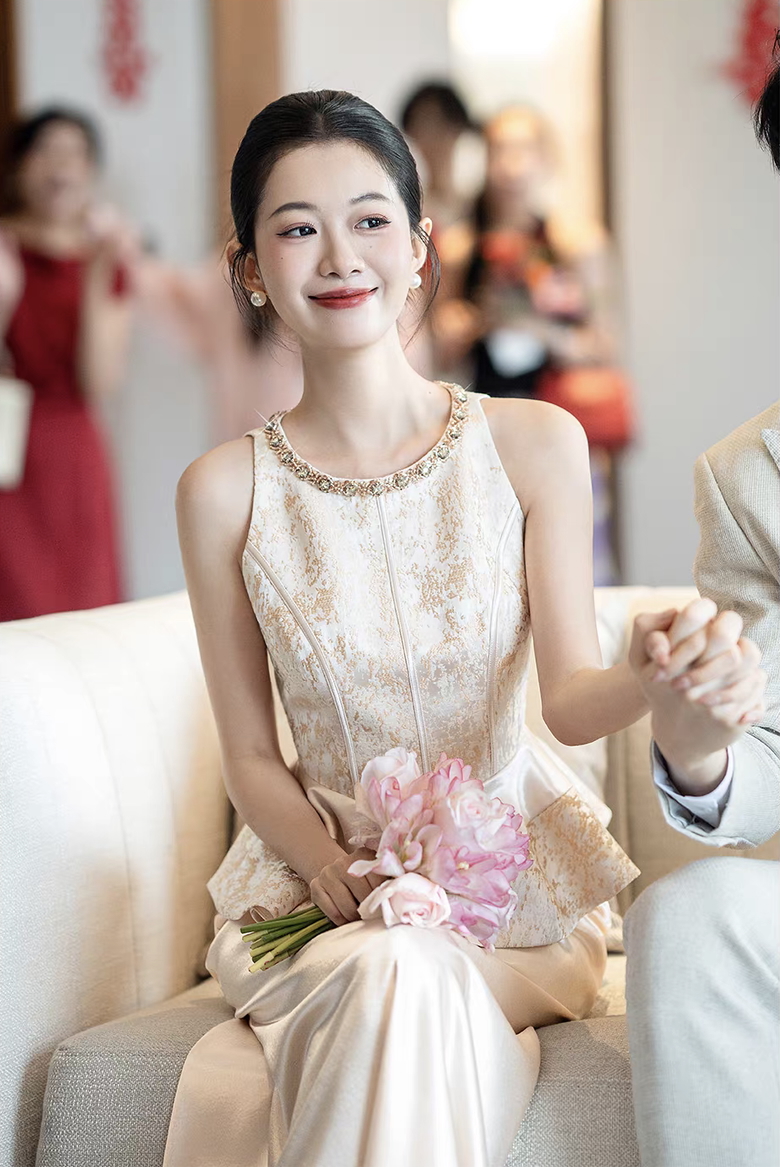 Váy peplum ren dự tiệc cưới thanh nhã_I43