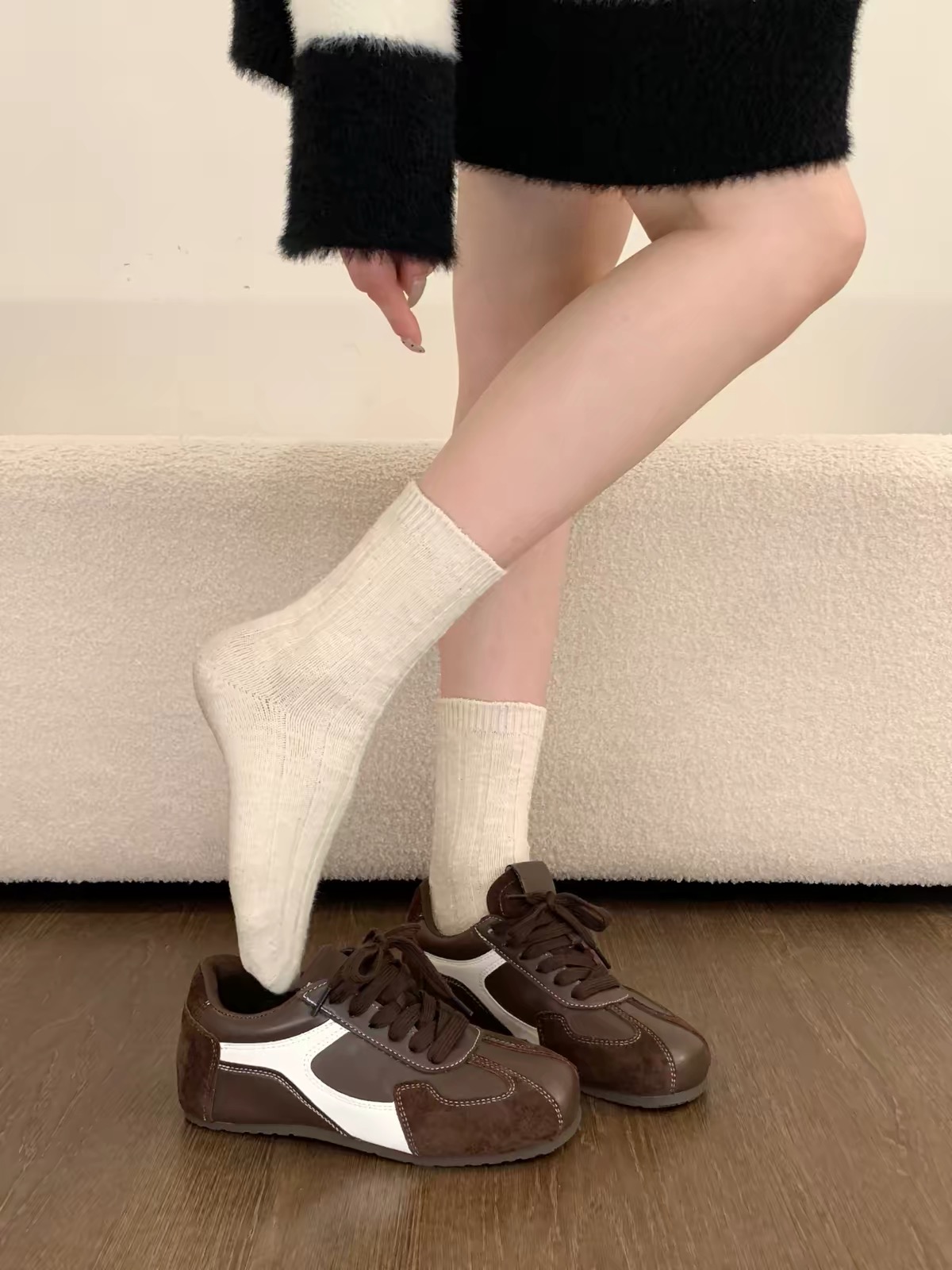 Giày sneaker retro phối da lộn thể thao nữ_S13