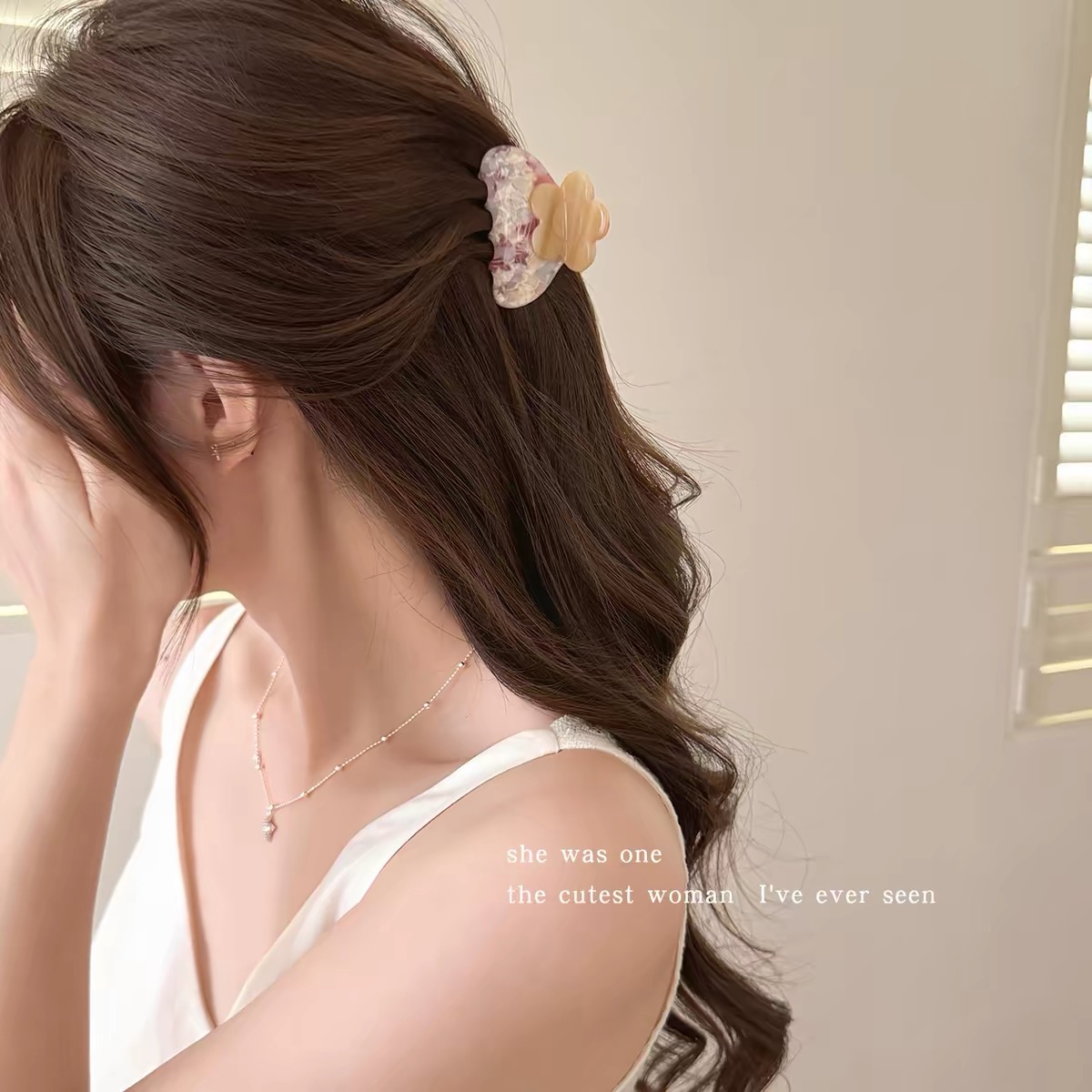 Kẹp tóc càng cua hoa trong suốt_T35