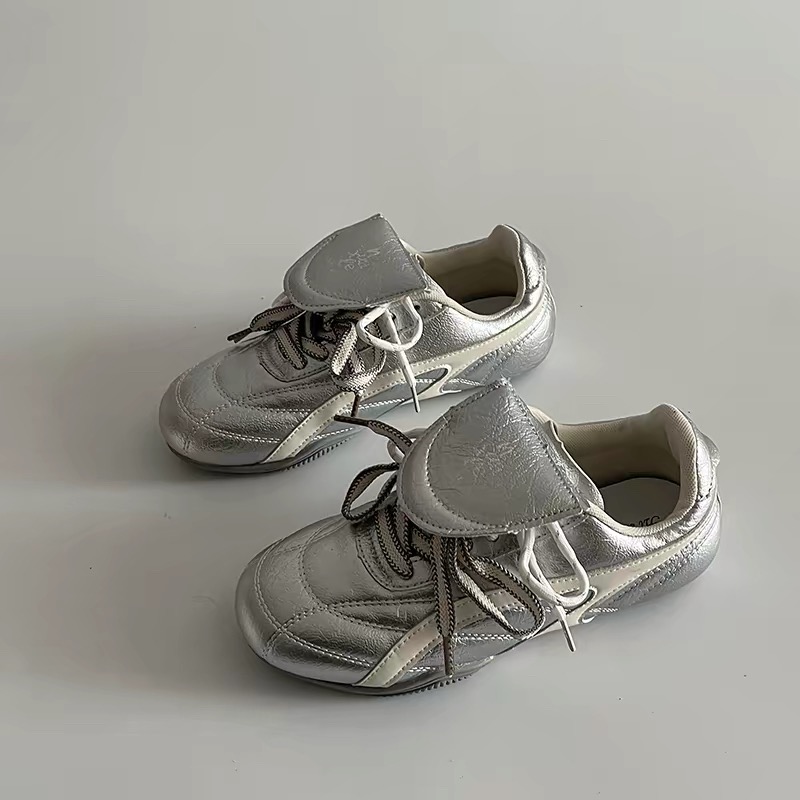 Giày sneaker nữ vintage cá tính_S03