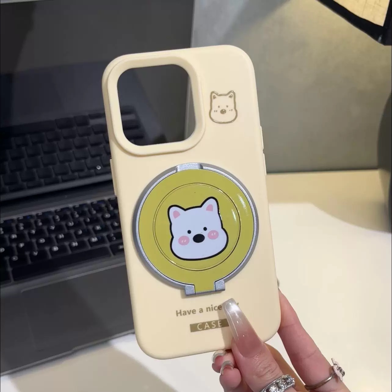 Ốp lưng mèo dễ thương kèm giá đỡ điện thoại_O25 (Tất cả các dòng Iphone)