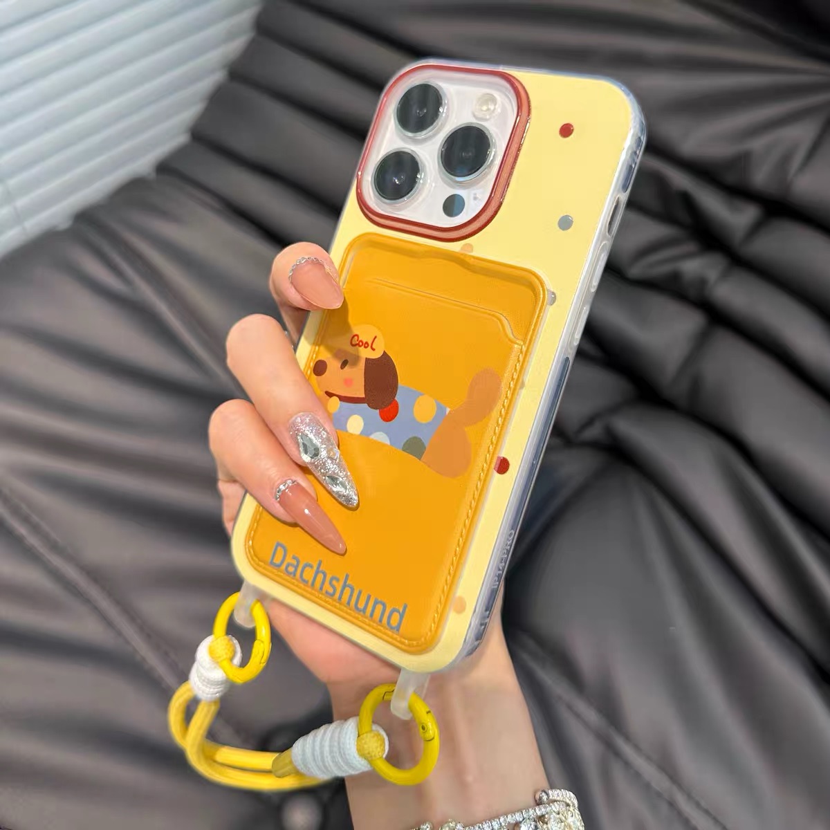 Ốp lưng điện thoại ngăn thẻ hình cún cute kèm dây đeo_O160