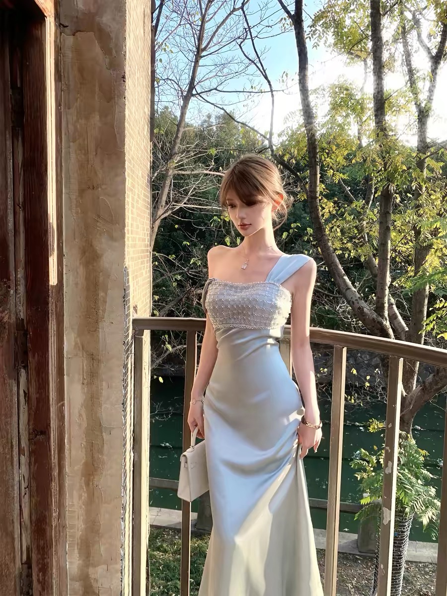 Đầm tiểu thư đính đá_Y51