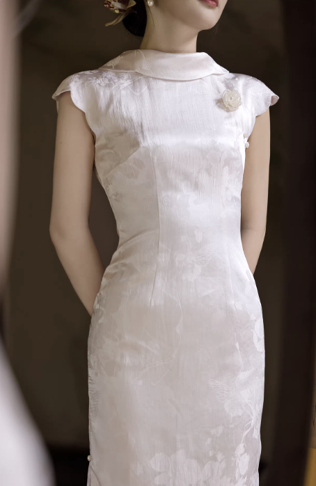 Sườn xám dáng dài nơ lưng sang trọng_I42