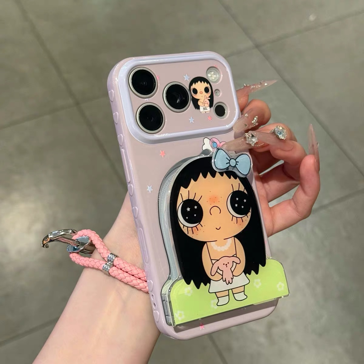 Ốp lưng hoạt hình cô bé mắt to kèm gương_O179 (Iphone, Huawei, Honor, OPPO, Vivo, Xiaomi & Redmi)