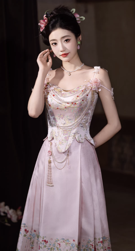 Váy cổ điển thêu hoa phối chuỗi trang trí_I46