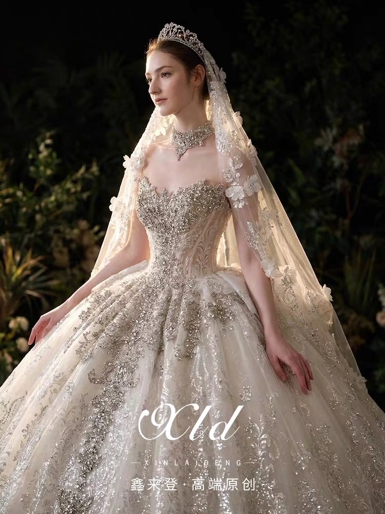 Váy cưới công chúa ren đính đá cổ điển_I130