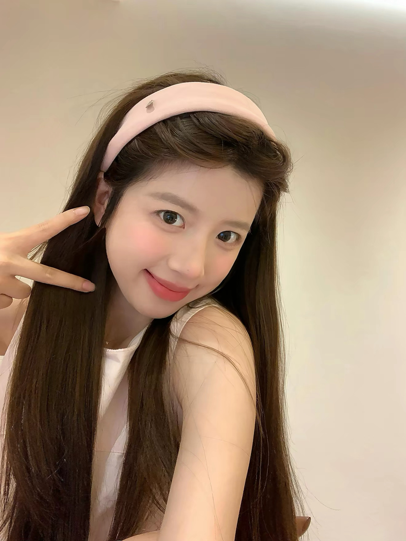 Băng đô cài tóc bản to đính charm trái tim_L02