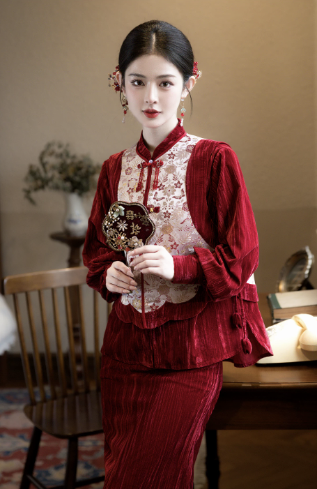Sườn xám cách tân nhung gấm cổ điển_I69