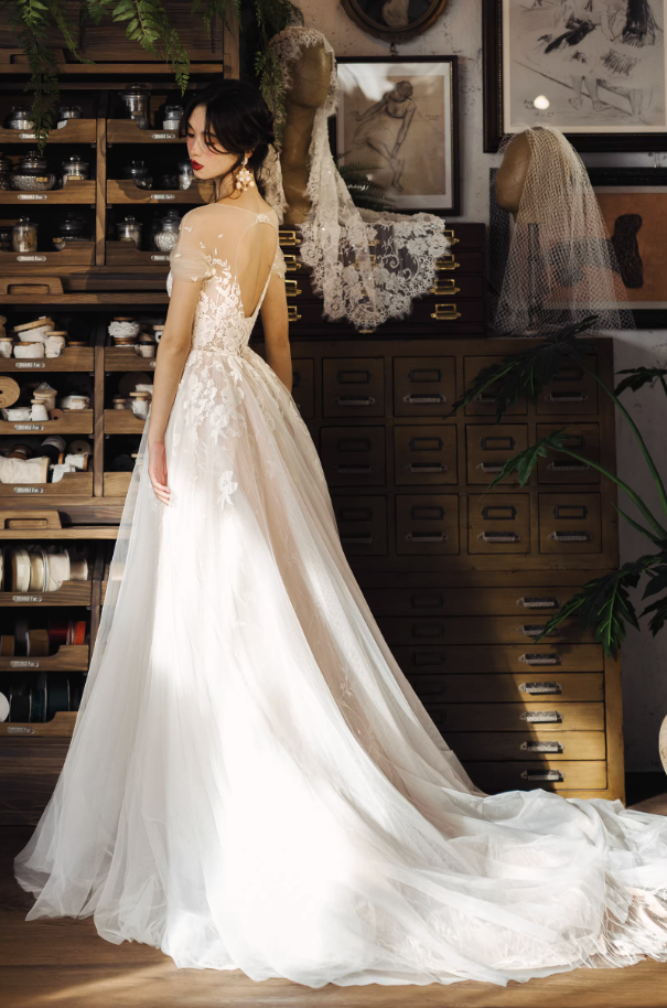 Váy cưới ren cao cấp dáng A mềm mại_I19