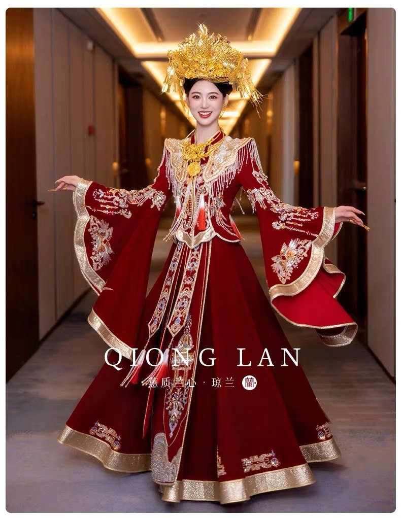 Váy cổ trang Trung Hoa tay áo rộng thêu hoa văn_I104