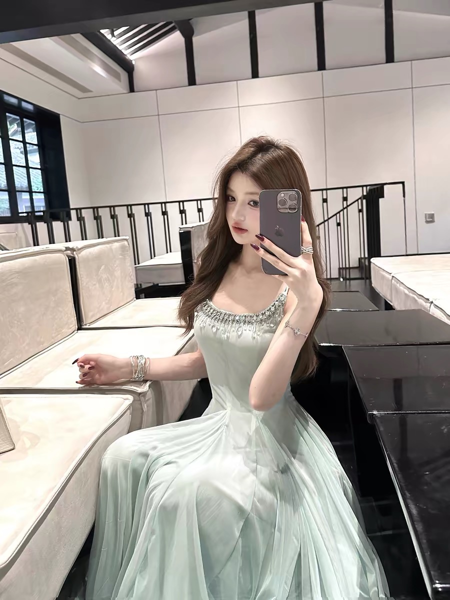 Đầm voan đính đá_Y50