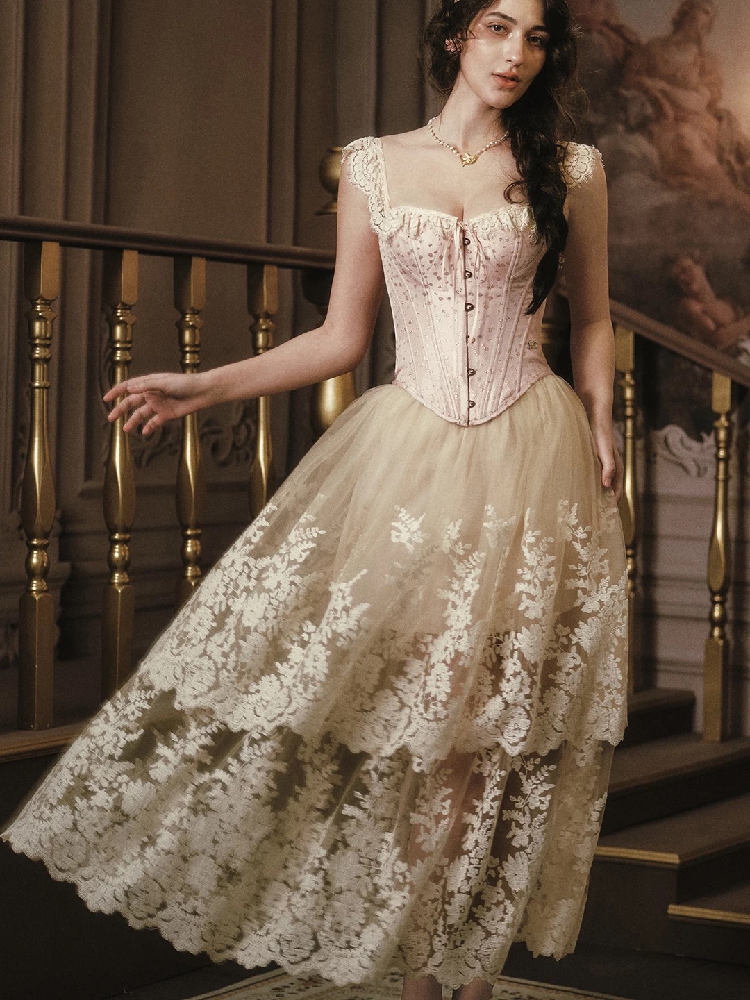 Lacemade váy corset ren vàng kem dáng xòe cổ điển_V31