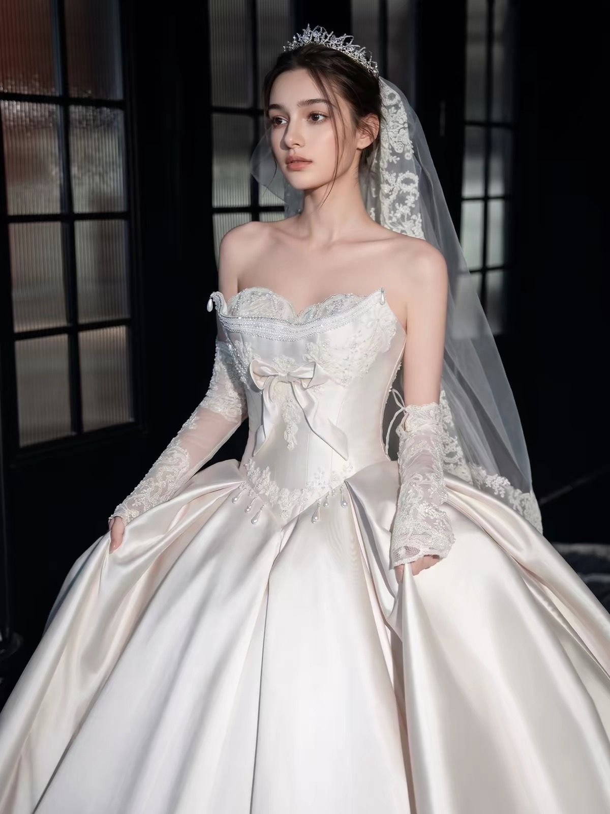 Váy cưới cúp ngực nơ ren dáng công chúa_I124