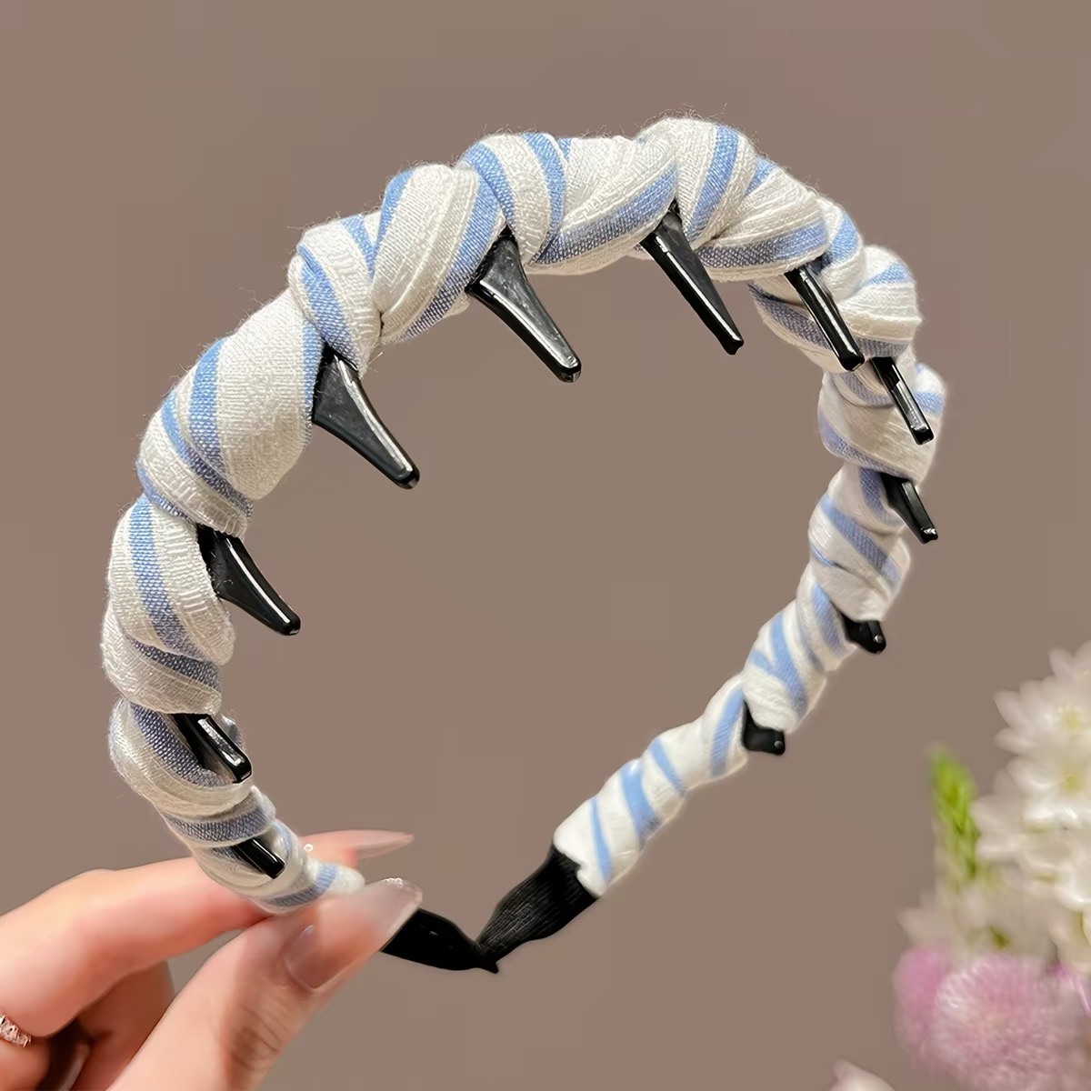 Băng đô tóc vải xoắn phối gai_L16