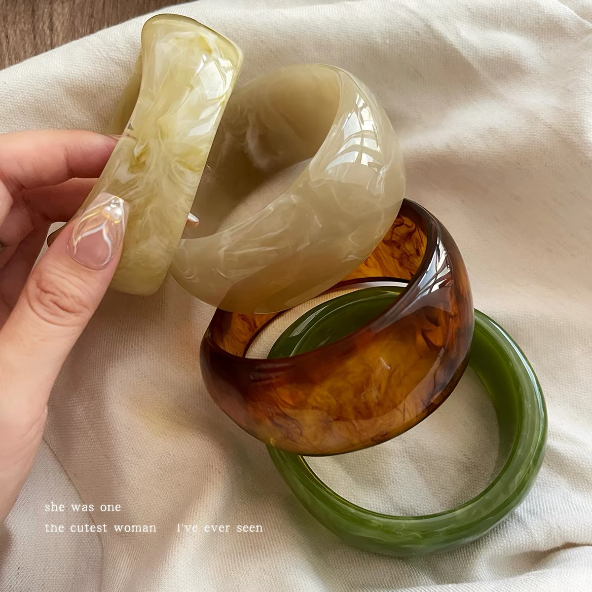 Vòng tay bản to vân đá_M01