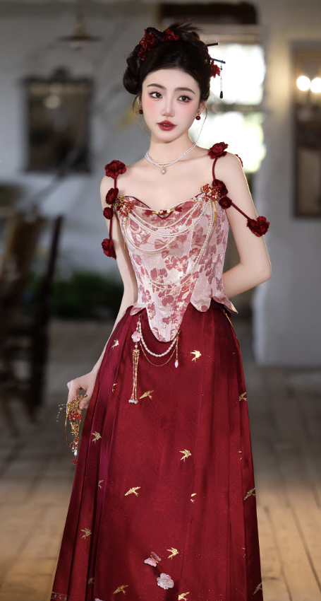 Váy cổ điển thêu hoa phối chuỗi trang trí_I46