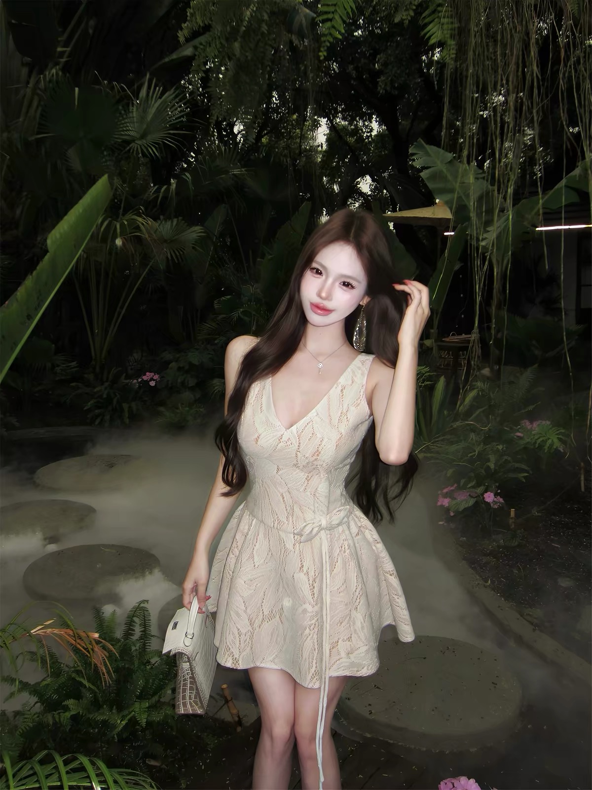 Váy ren nữ tính dáng ngắn_Y84