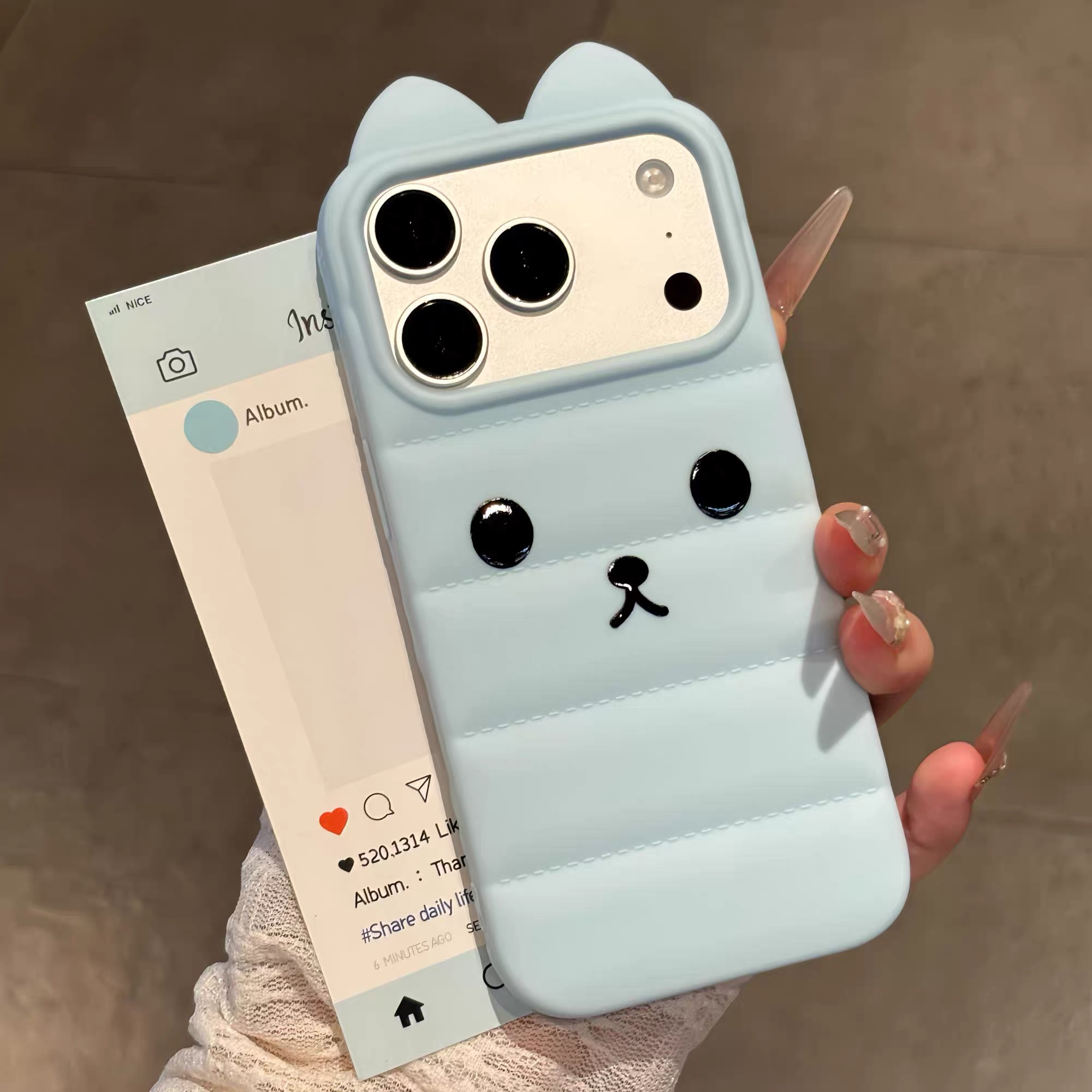 Ốp lưng gấu tai nổi_O205 (Tất cả các dòng Iphone)