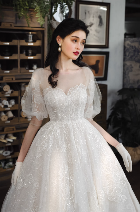 Váy cưới ren kim sa dáng công chúa bồng bềnh_I10