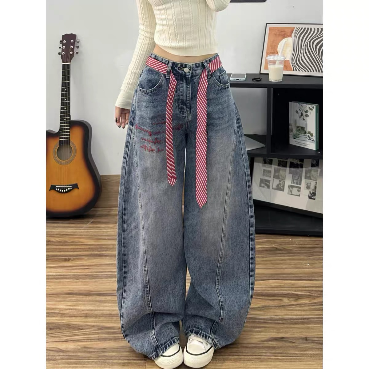 Quần jeans ống phồng phối dây eo_E09