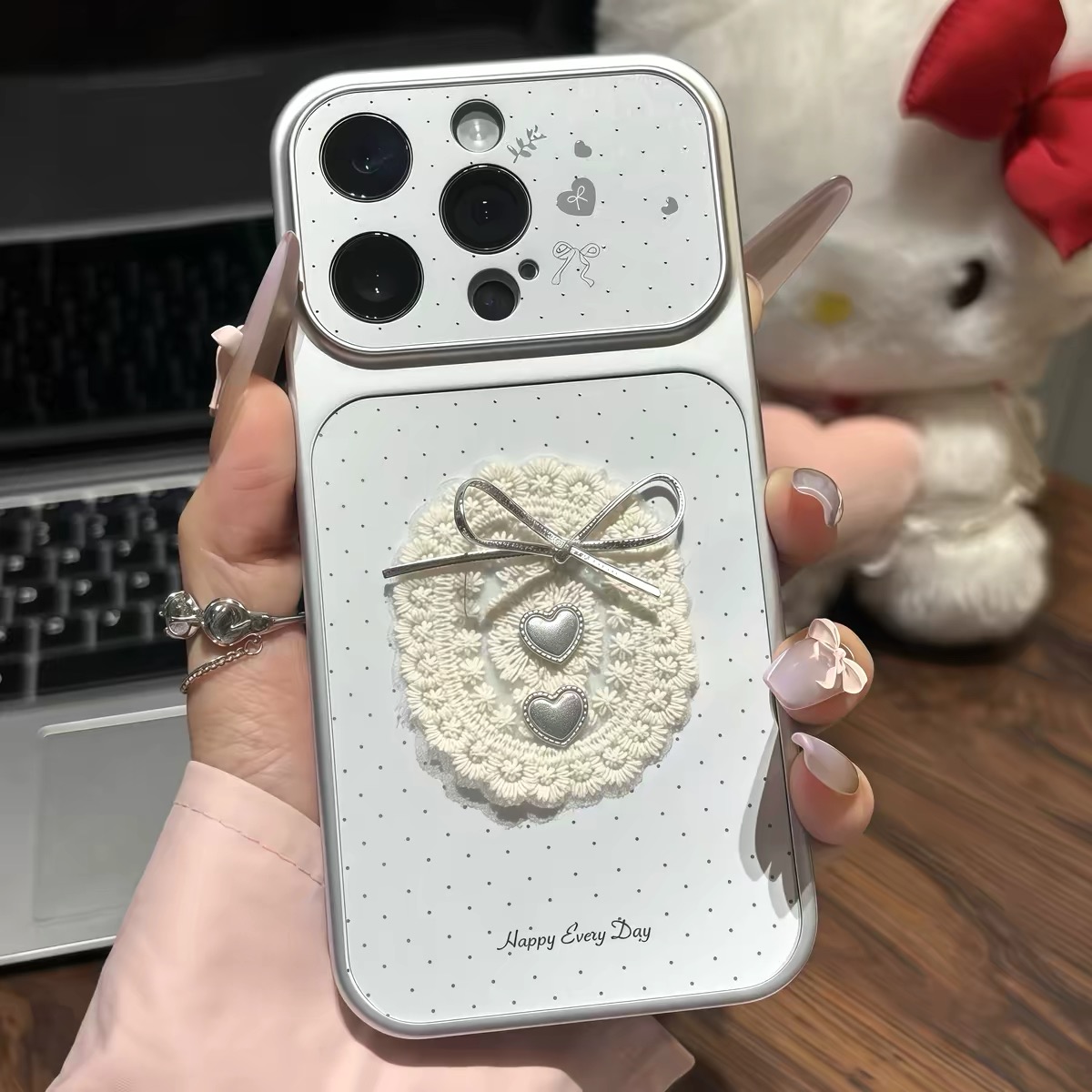 Ốp lưng nơ bạc hoa vải trắng kèm gương_O156 (Iphone, Huawei, Honor, OPPO, Vivo, Xiaomi & Redmi)