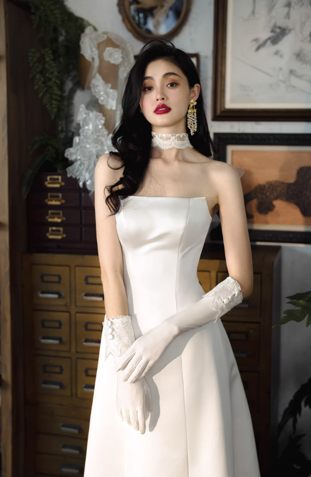 Váy cưới satin cổ ngang form A thanh lịch_I17