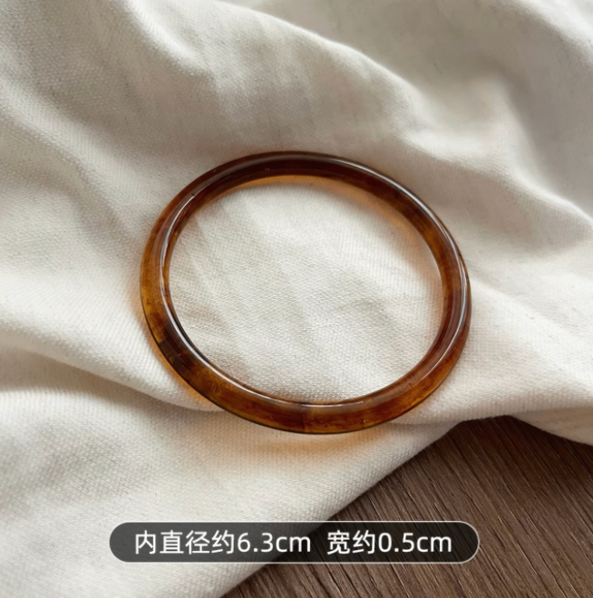 Vòng tay bản to vân đá_M01