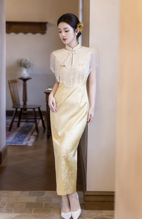Sườn xám gấm cổ tàu tua rua thanh lịch_I67