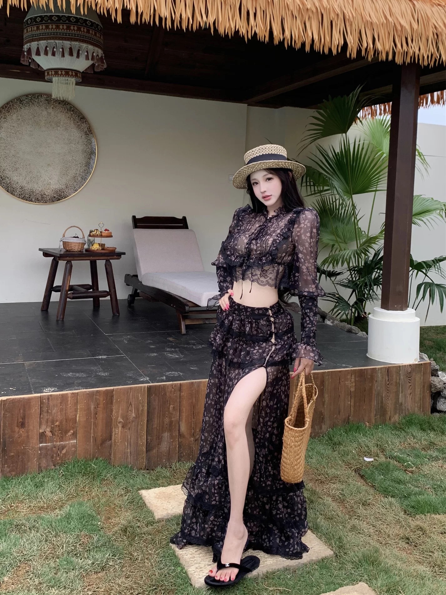 Đầm ren 2 món xẻ đùi phong cách vintage_V36