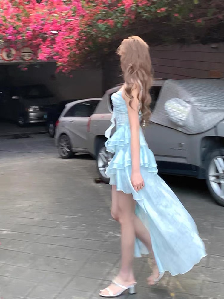 Váy ôm eo xếp tầng đuôi dài_Y33