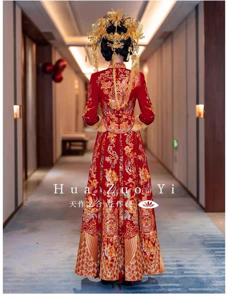 Sườn xám cưới Trung Hoa đỏ thêu họa tiết rồng phượng_I143