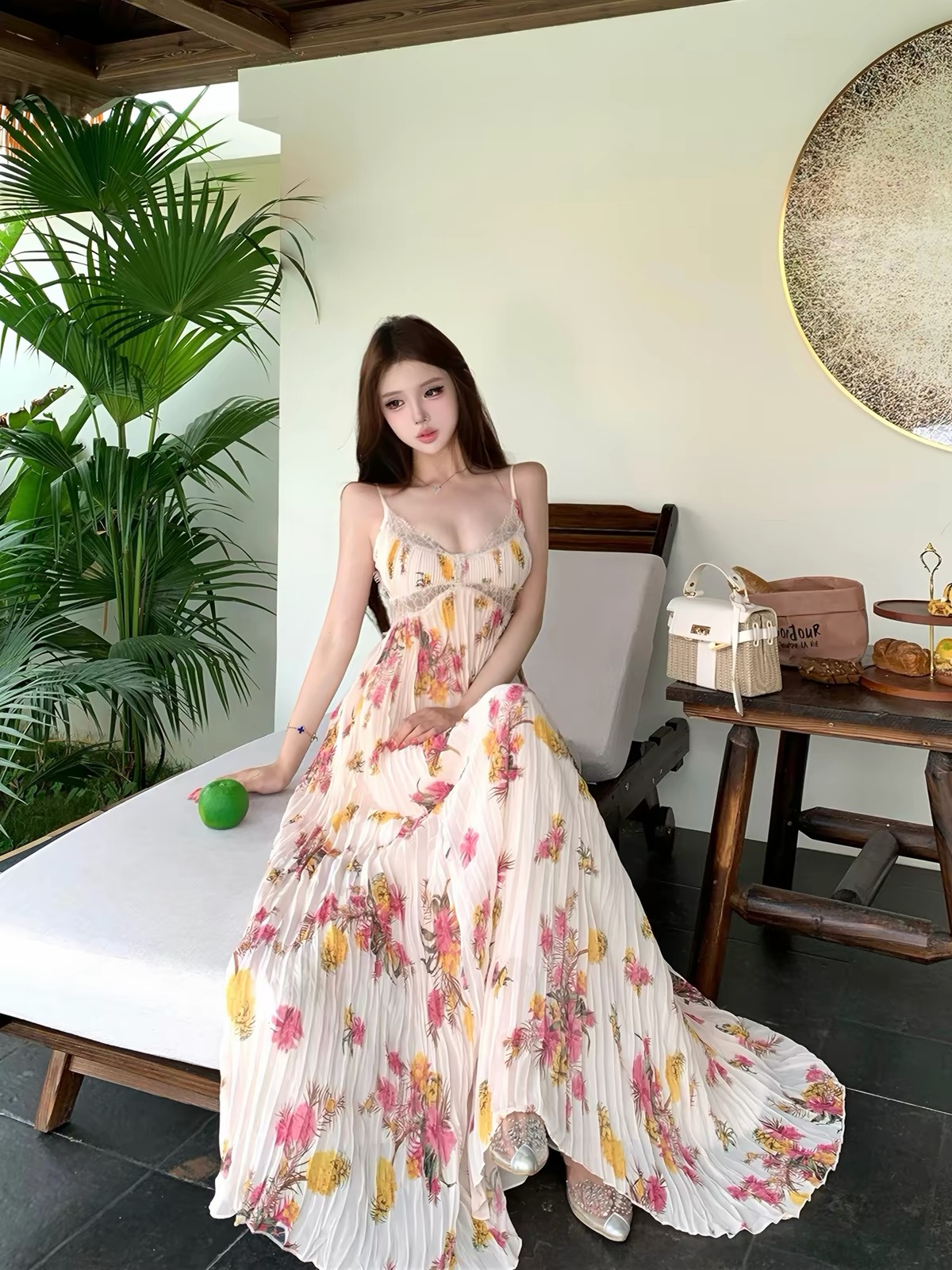 Váy maxi hai dây xếp ly phối ren hoa nhí_Y121