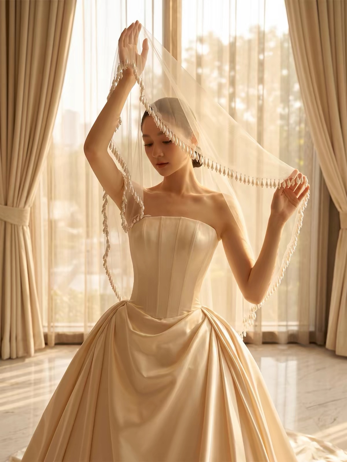 Váy cưới lụa satin cổ điển cúp ngực sang trọng_I137