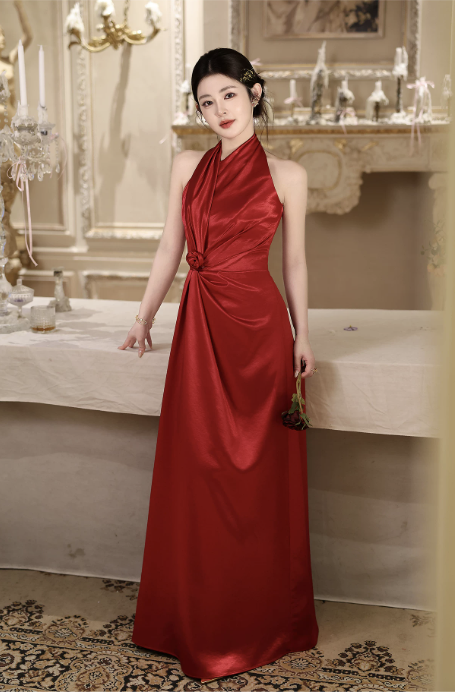 Váy lụa cổ yếm dáng dài thanh lịch_I57