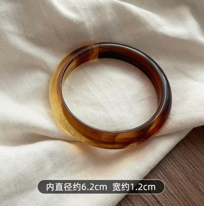 Vòng tay bản to vân đá_M01