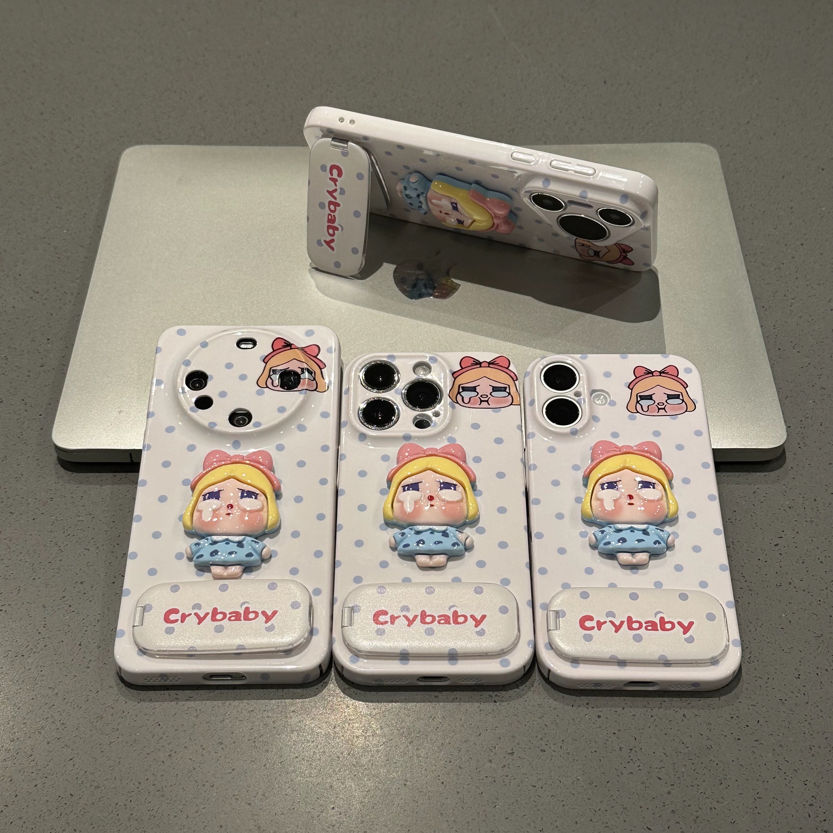Ốp lưng Crybaby chấm bi kèm gương_O127 (Iphone, Huawei, Honor, OPPO, Vivo, Xiaomi & Redmi)