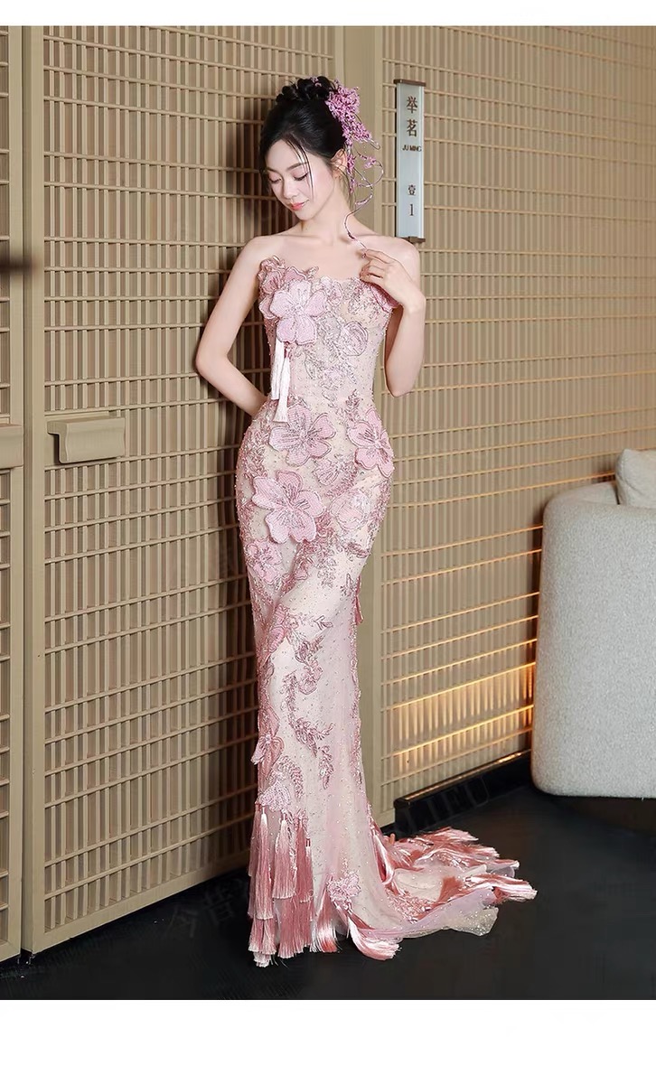 Váy dự tiệc hồng pastel dáng ôm hoa nổi_I119