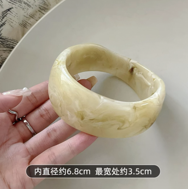 Vòng tay bản to vân đá_M01