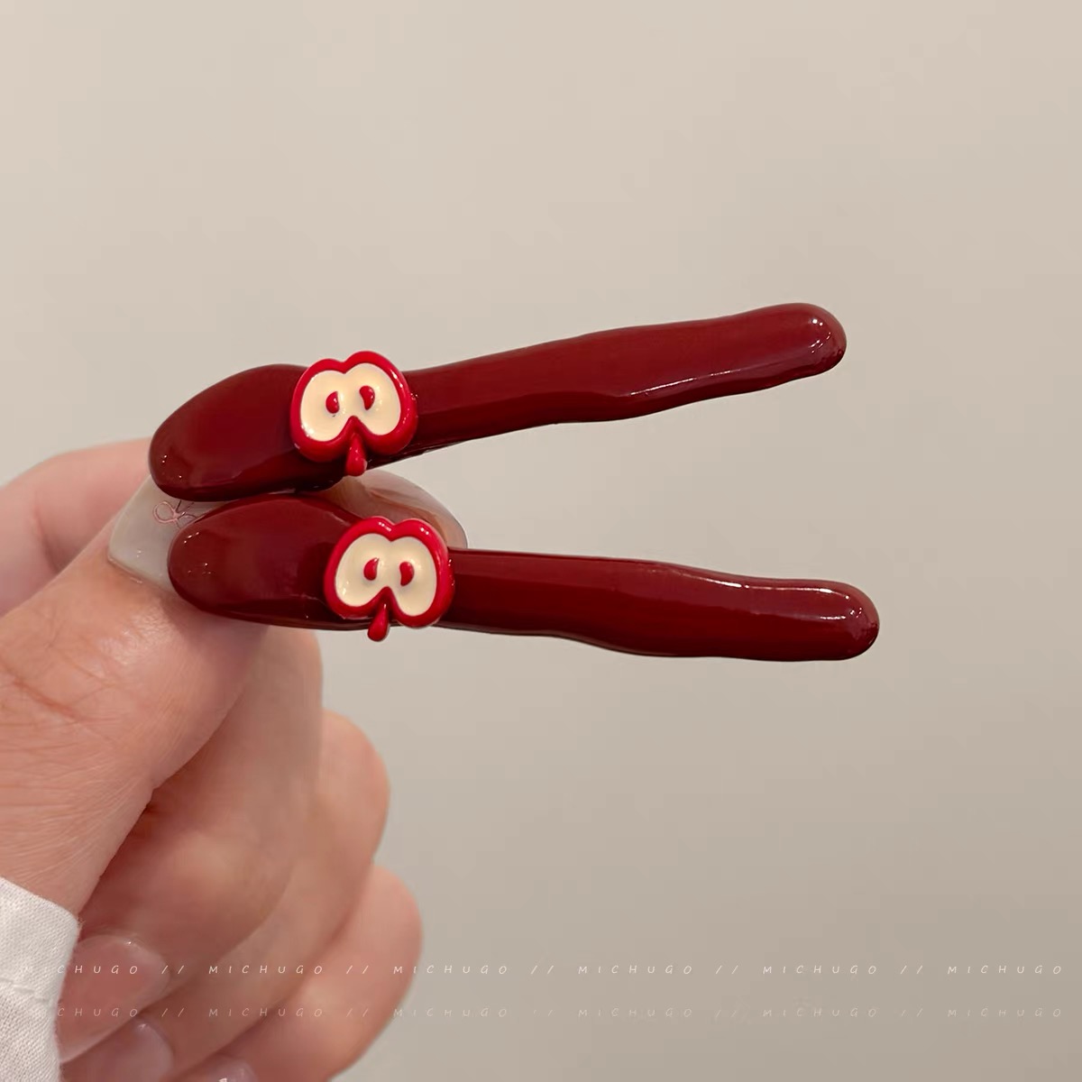 Kẹp tóc nâu đỏ hình táo dễ thương_H03
