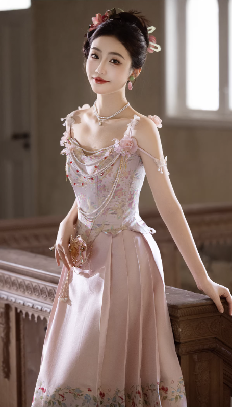 Váy cổ điển thêu hoa phối chuỗi trang trí_I46