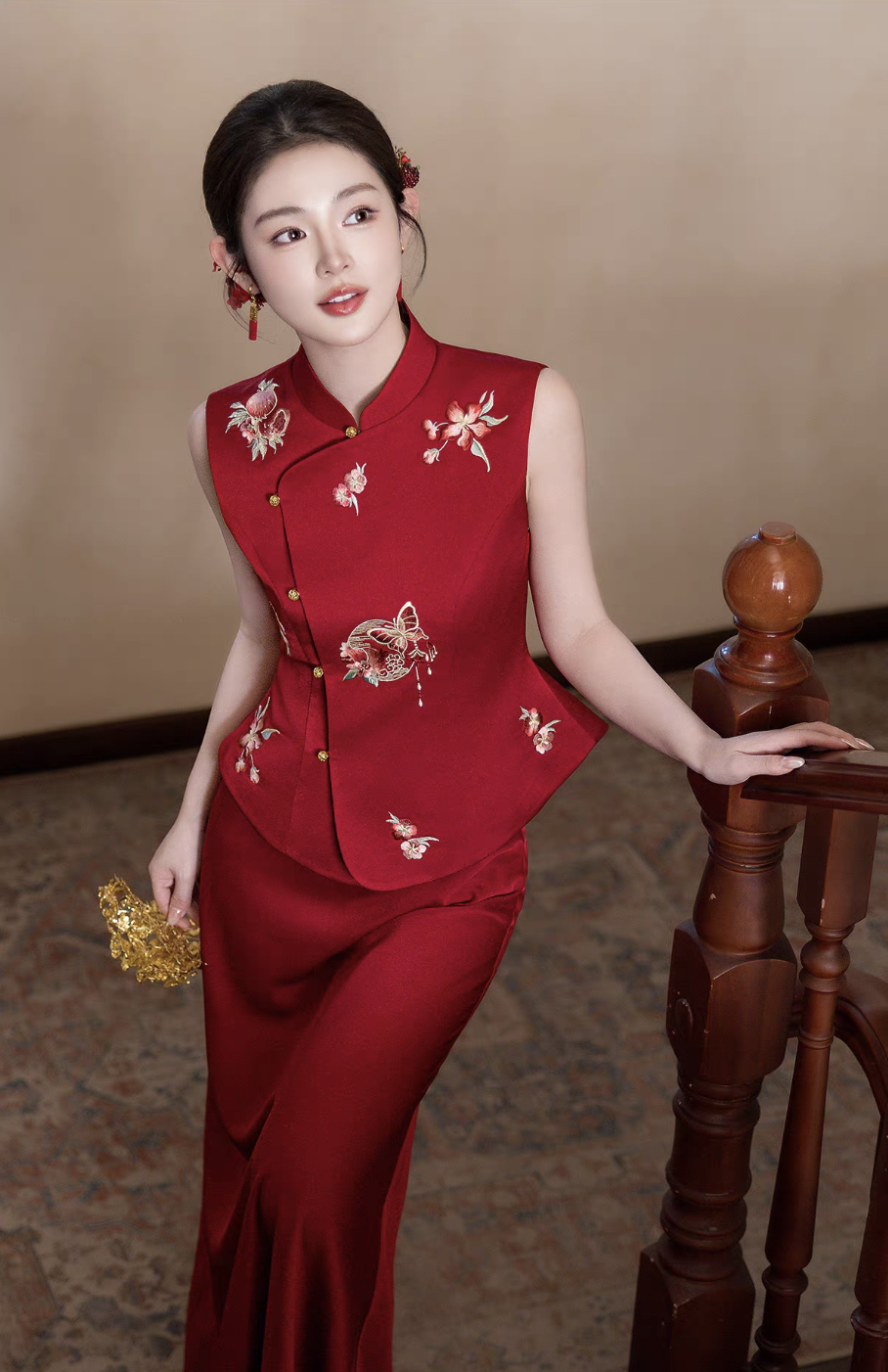 Sườn xám dáng ôm thêu hoa_I44