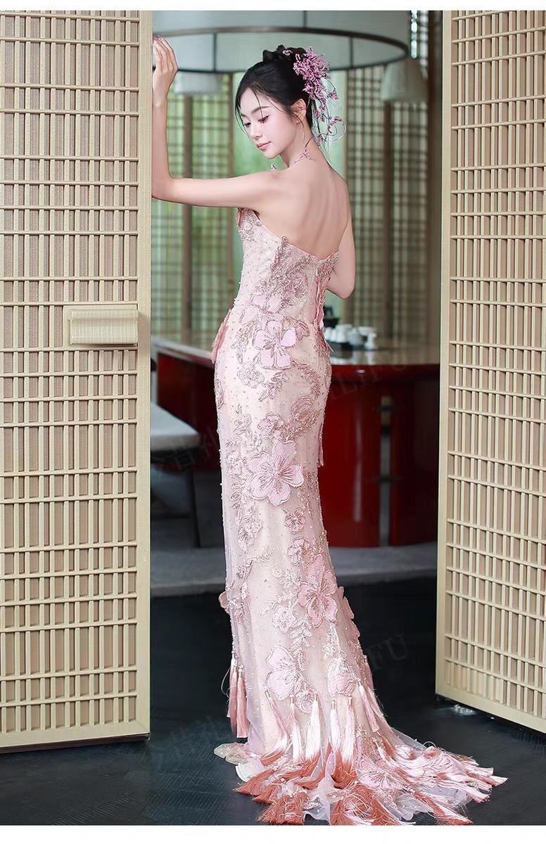 Váy dự tiệc hồng pastel dáng ôm hoa nổi_I119