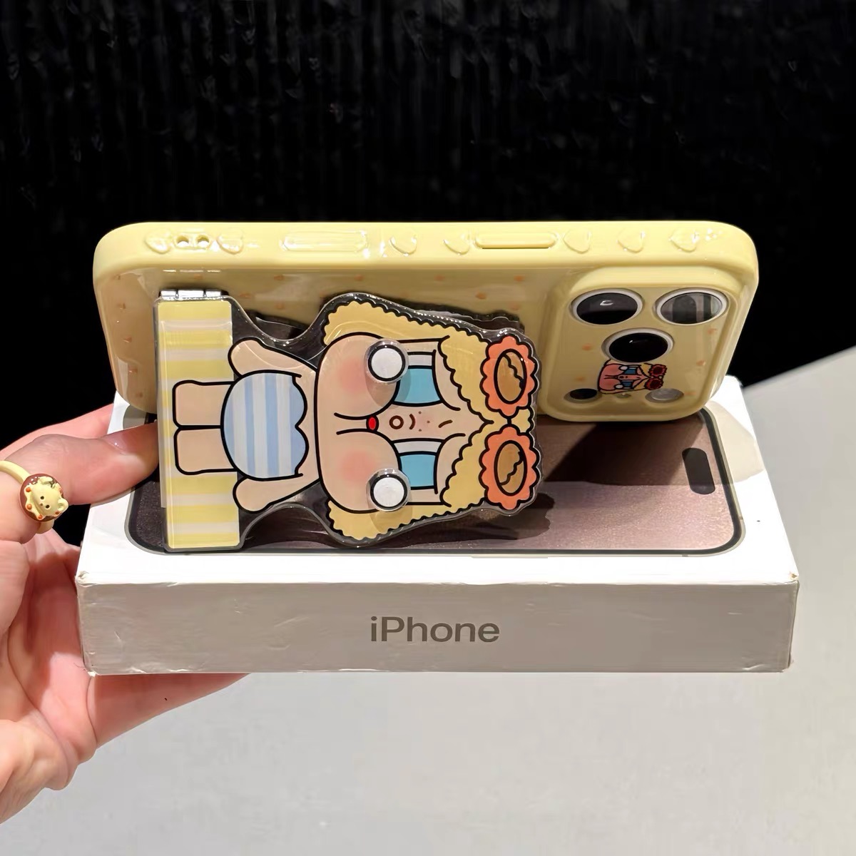 Ốp lưng cô gái hoạt hình kèm gương_O180 (Iphone, Huawei, Honor, OPPO, Vivo, Xiaomi & Redmi)