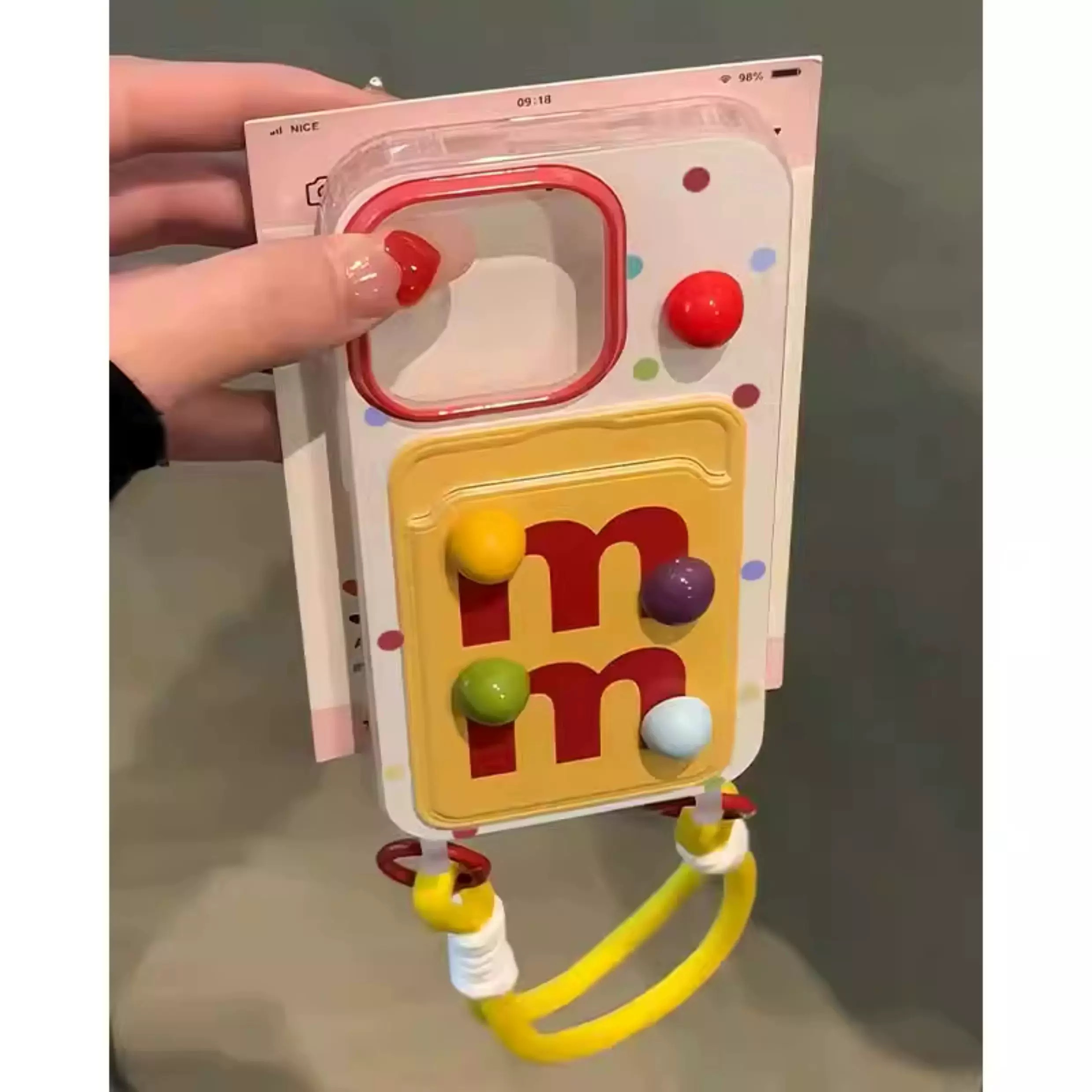 Ốp lưng 3D kèm ngăn đựng thẻ và dây đeo_O111 (Tất cả các dòng Iphone)